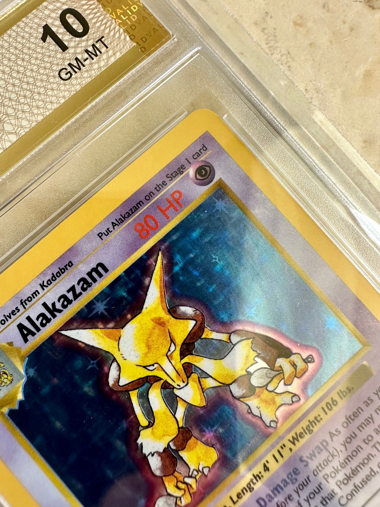 ALAKAZAM SHADOWLESS PGC 10 BASE 1999 HOLO POKEMON PSA 1/102 CARD GEM MINT