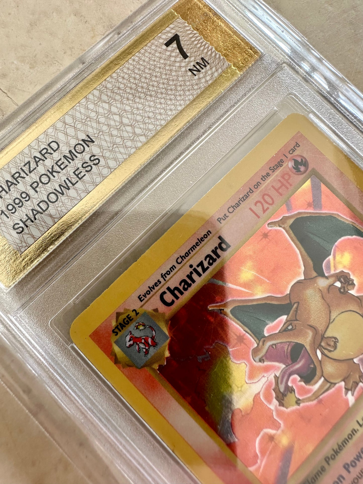 CHARIZARD SHADOWLESS 7 BASE 1999 HOLO PGC POKEMON PSA 4/102 CARD GEM MINT